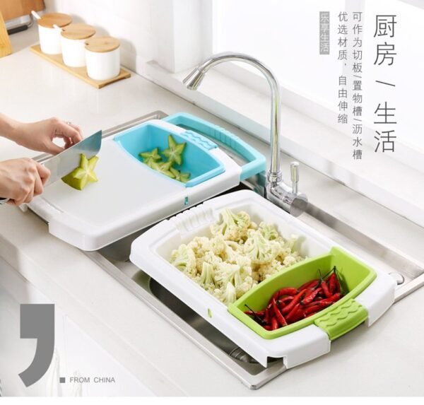 Multifunctional drainable retractable cutting board