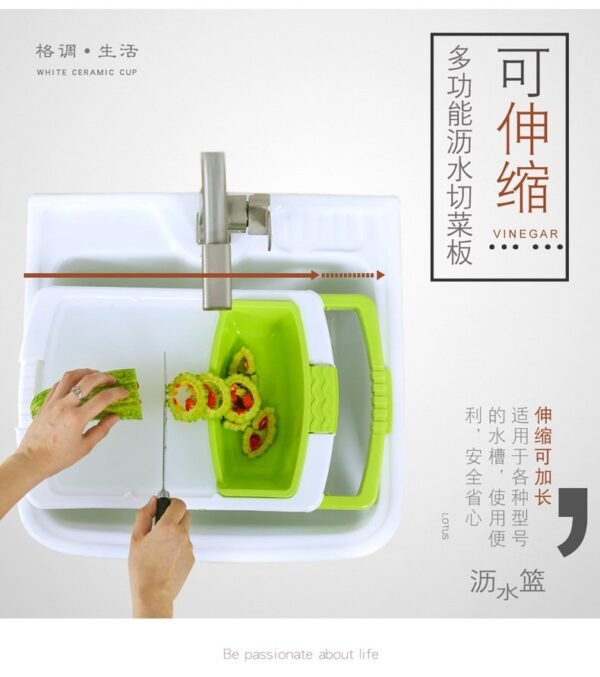 Multifunctional drainable retractable cutting board